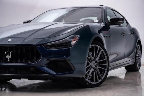 2024 Maserati Ghibli Trofeo