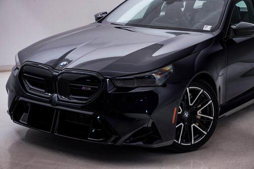 2025 BMW M5 Base