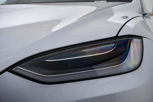 2021 Tesla Model X Long Range