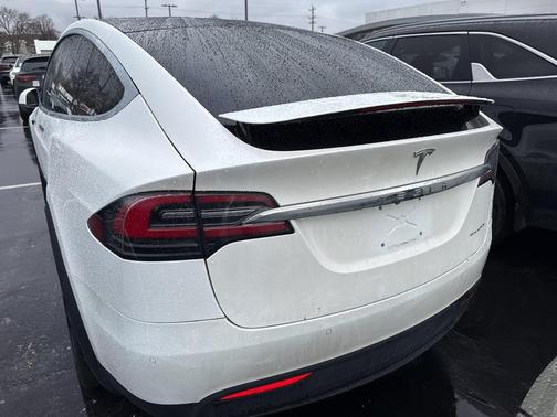 2021 Tesla Model X Long Range