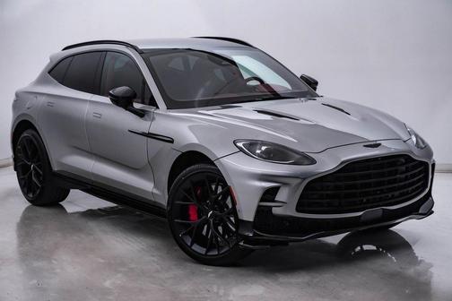 2025 Aston Martin DBX 707