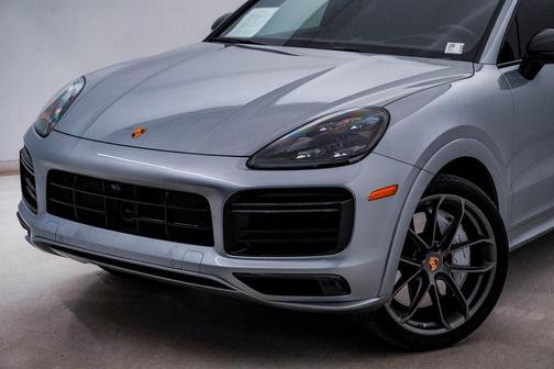 2022 Porsche Cayenne Turbo
