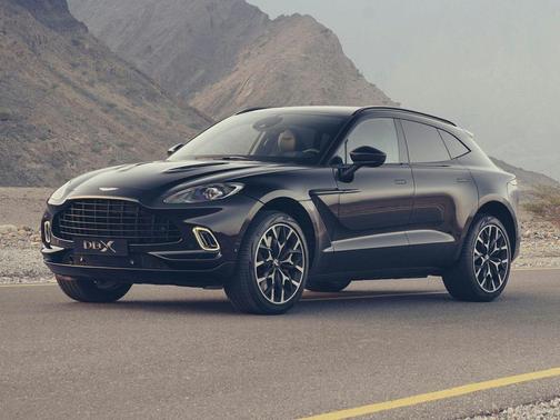 Lunar White 2021 Aston Martin DBX Base