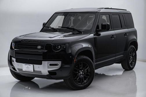 Santorini Black Metallic 2025 Land Rover Defender S