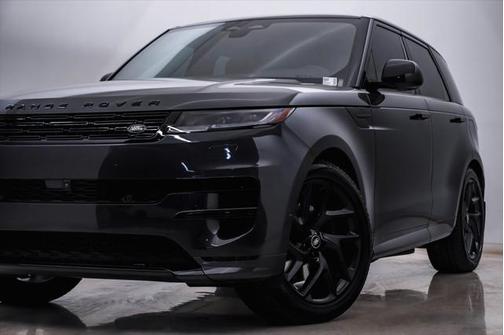 2025 Land Rover Range Rover Sport SE