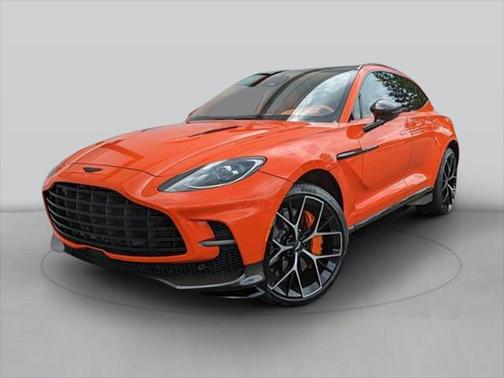 2025 Aston Martin DBX 707
