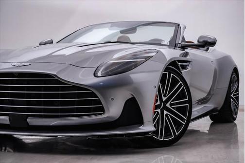 2024 Aston Martin DB12 Volante