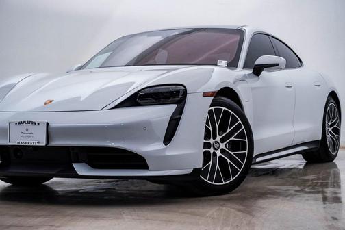 2020 Porsche Taycan Turbo