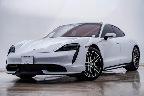 2020 Porsche Taycan Turbo