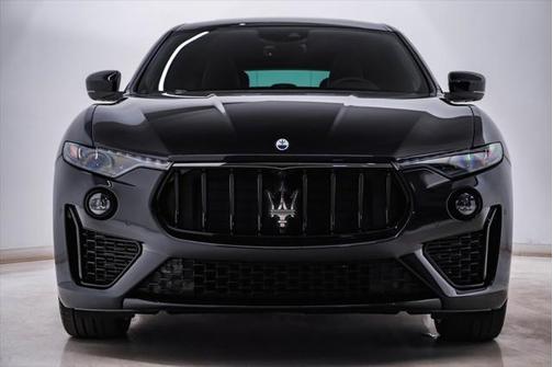 2022 Maserati Levante Modena