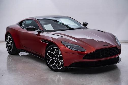 2019 Aston Martin DB11 V8 Coupe