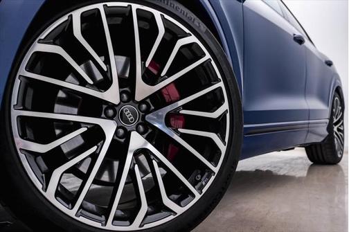 2025 Audi SQ8 4.0T Prestige