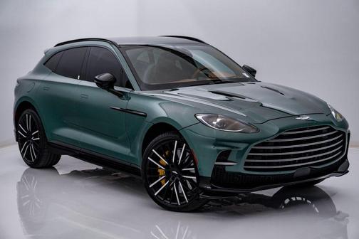 2025 Aston Martin DBX 707
