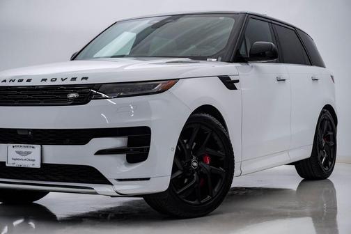 Fuji White 2024 Land Rover Range Rover Sport SE