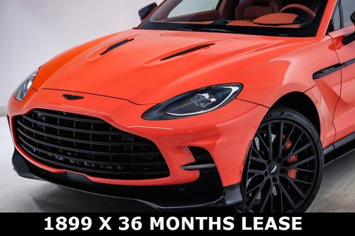 2025 Aston Martin DBX 707