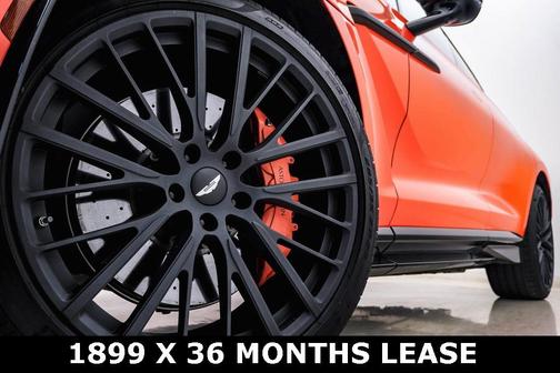 2025 Aston Martin DBX 707