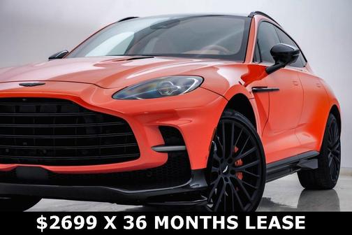 2025 Aston Martin DBX 707