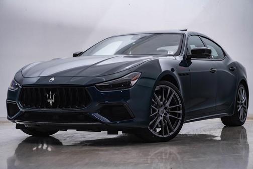 2024 Maserati Ghibli Trofeo