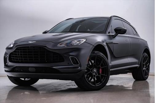 2021 Aston Martin DBX Carbon