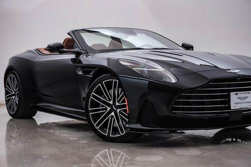2026 Aston Martin DB12 Volante