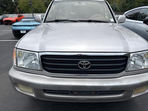 1999 Toyota Land Cruiser Base