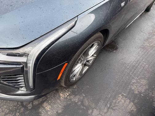 2022 Cadillac CT4 Sport