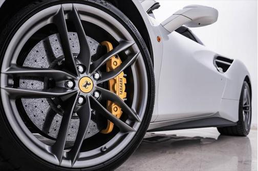 2018 Ferrari 488 Spider Base