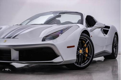 2018 Ferrari 488 Spider Base