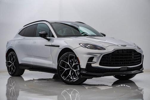 Lightning Silver 2026 Aston Martin DBX 707