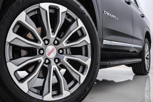 Onyx Black 2021 GMC Yukon Denali