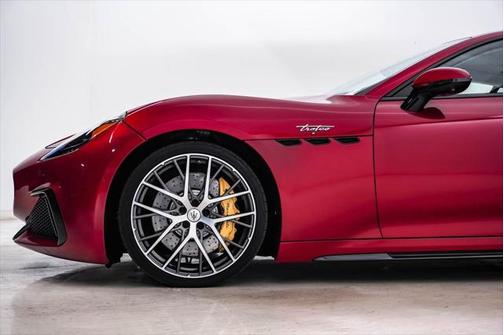 2024 Maserati GranTurismo Trofeo