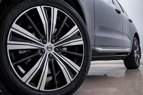 2022 Volvo XC60 B6 Inscription