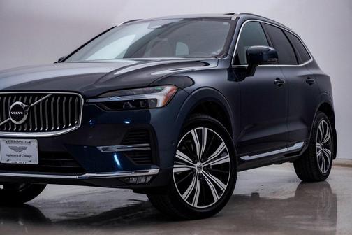 2022 Volvo XC60 B6 Inscription