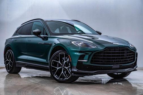 2025 Aston Martin DBX 707
