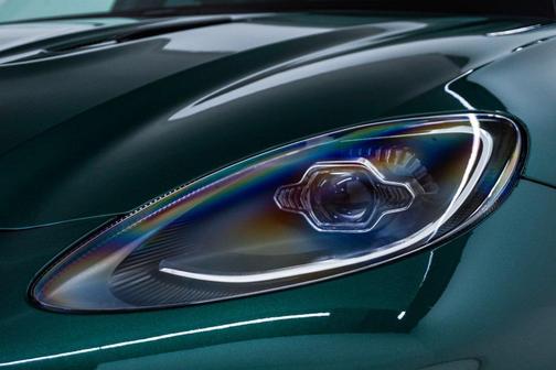 2025 Aston Martin DBX 707