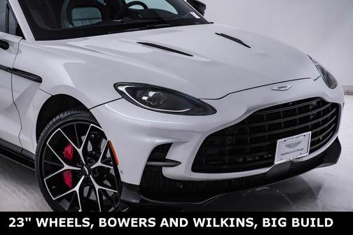 2025 Aston Martin DBX 707
