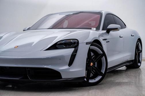 2021 Porsche Taycan Turbo S