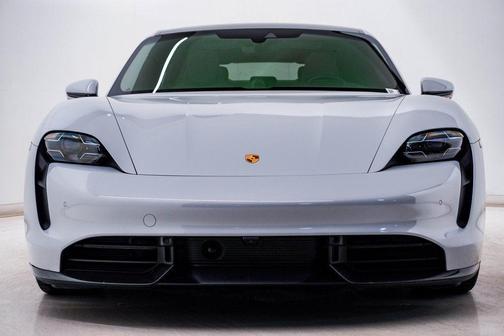2021 Porsche Taycan Turbo S