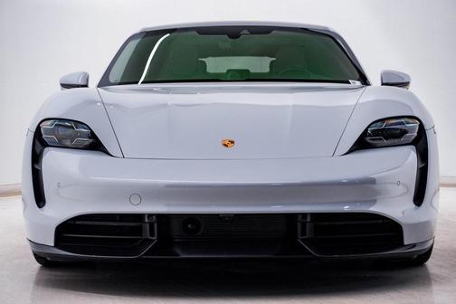 2021 Porsche Taycan Turbo S