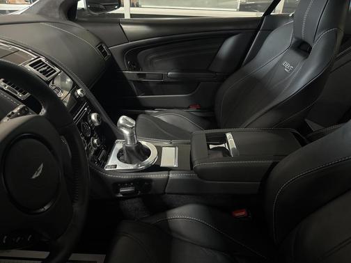 2009 Aston Martin DBS 6 Speed