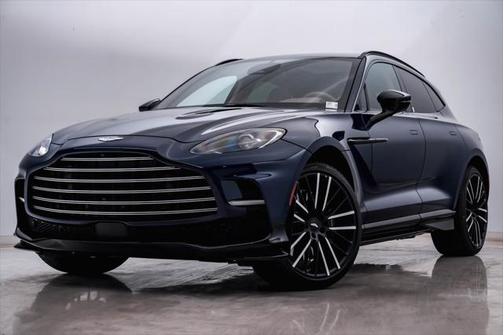 2025 Aston Martin DBX 707