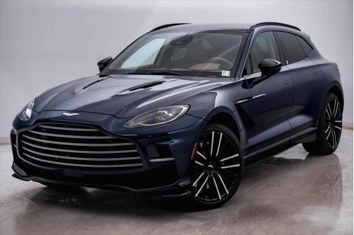 2025 Aston Martin DBX 707