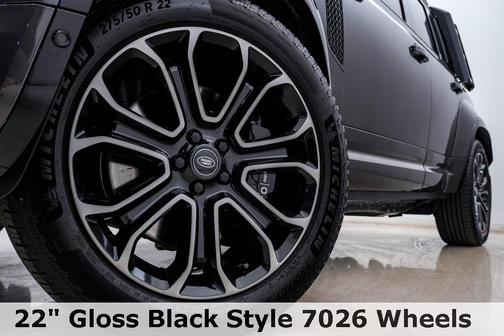 2025 Land Rover Defender V8