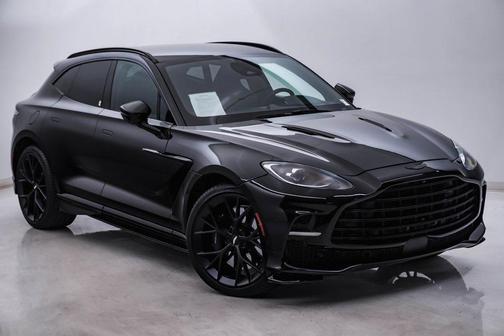 2025 Aston Martin DBX 707