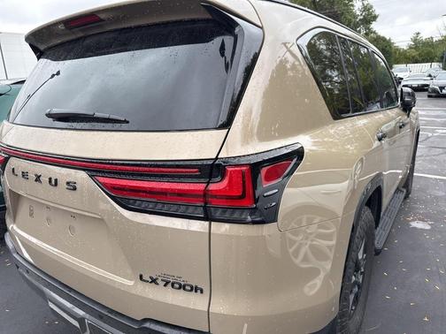 2025 Lexus LX 700h 700H Overtrail 4wd