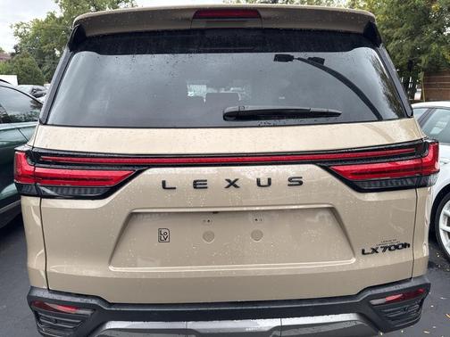 2025 Lexus LX 700h 700H Overtrail 4wd
