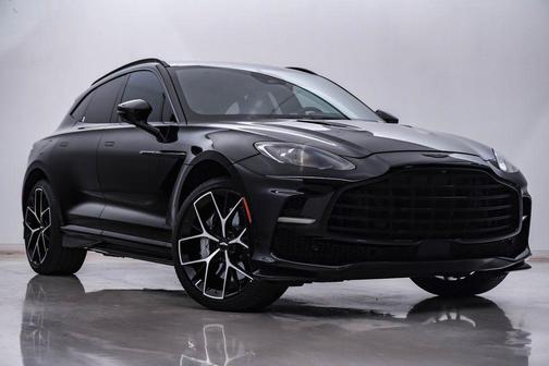 2025 Aston Martin DBX 707