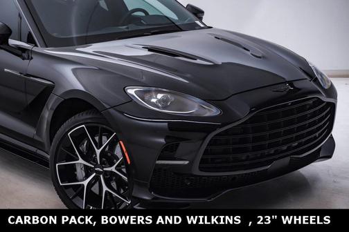 2025 Aston Martin DBX 707