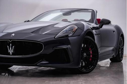 2024 Maserati GranCabrio Trofeo