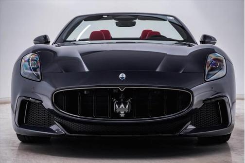 2024 Maserati GranCabrio Trofeo
